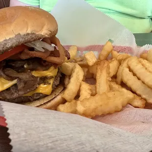 T-Mae burger