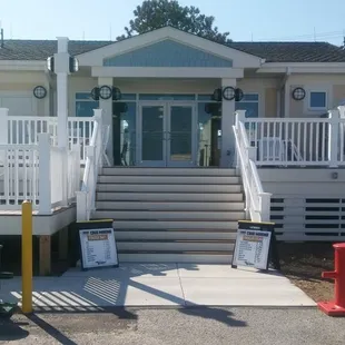 Newly-built marina store!