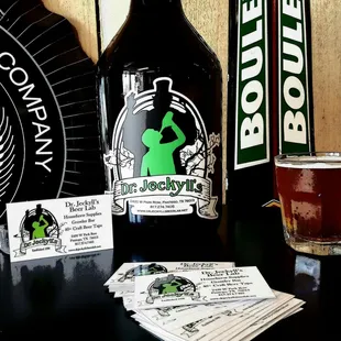 They Have 32oz Growlers at $6 and 64oz Growlers at $9...This is the brand new logo!!!