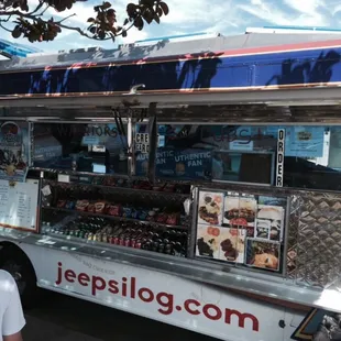 No line when it is early but it can get busy