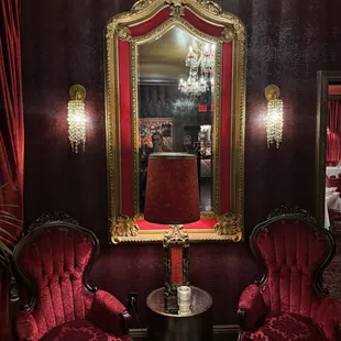 Unique decor