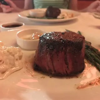 Barrel-Cut Filet Mignon