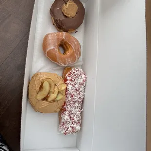 Chocolate Peanut Butter Honeymooner, Original Glazed, Caramel Apple Honeymooner, raspberry zinger