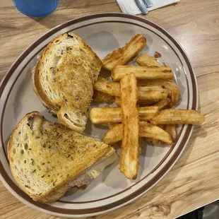 Tuna melt sandwich and home fries