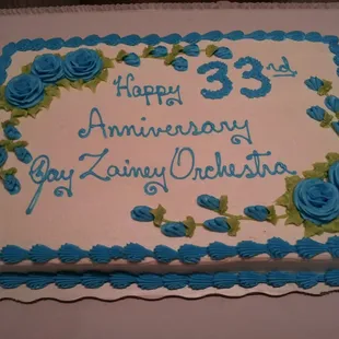 The Jay Zainey Orchestra! 33 years and still going. Only place in the whole city to hear this kind of music.