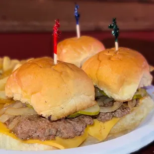 Little Pub Burgers with French Fries