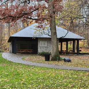 Shelterhouse