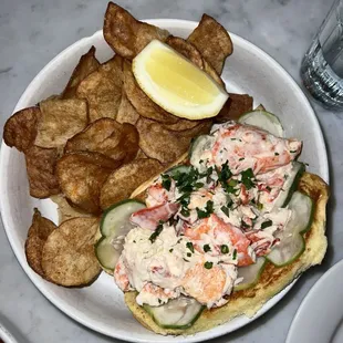 Warm Lobster roll