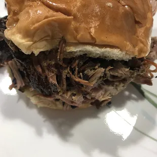 Pulled pork sandwich
