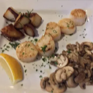 Seared Scallops