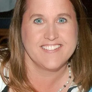 Cindy B.
