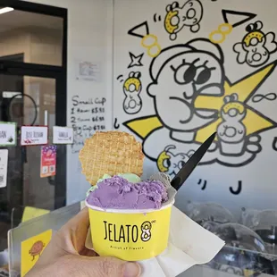 Pandan (green - so delicious and refreshing!), black sesame (tied for favorite!), and ube (purple) gelatos