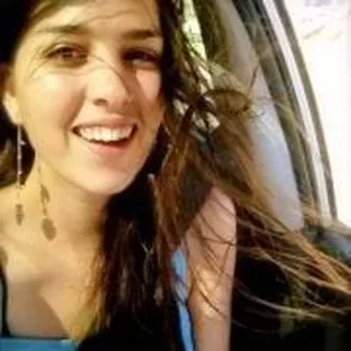 Ali B.