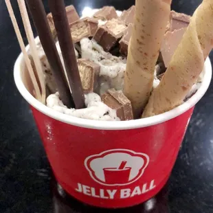 vanilla ice cream mixed with oreos