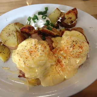 Eggs Benedict*