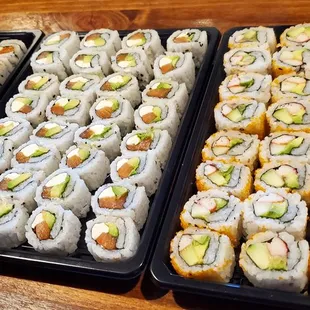 Catering orders.
Orders over $75 can be delivered. Please visit www.jellyfishsushi.com for more information.