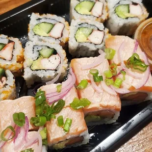 California roll, KPop Salmon roll. Order online www.jellyfishsushi.com