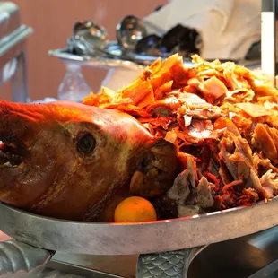 Lechon *Damn everyone took the skin before I got to it (SMH) ahhha