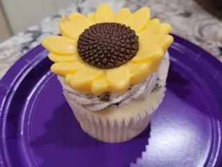 Cakes by Crystal