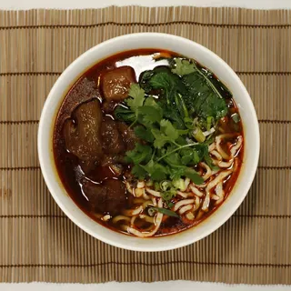 Dark Broth Beef Tendon Noodle Soup