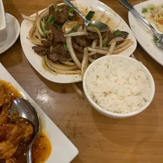 Stir Fried Lamb with Onion
