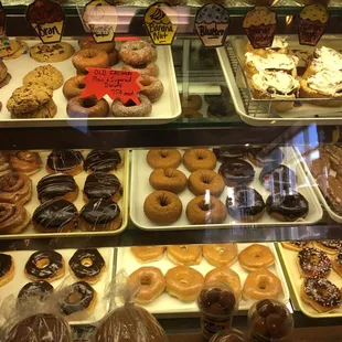 In the name of all that&apos;s Holey, still #donuts happen during covid19, at Jenifer St Market.