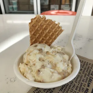Brown Butter Almond Brittle Pint