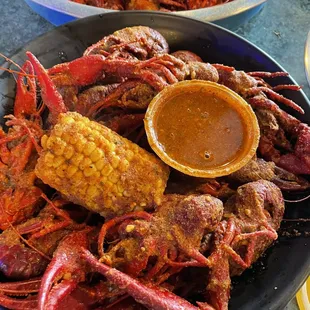 Boiled Crawfish Platter Spicy