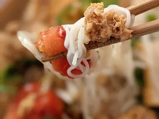 Mai's Kitchen