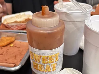 The Butt Hutt Smokehouse