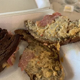 This is how much meat, cheese, and sour krout came in my Rueben. I didn&apos;t pull out the filling, I opened to see what was missing