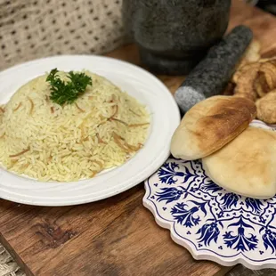 Rice pilaf with pita bread