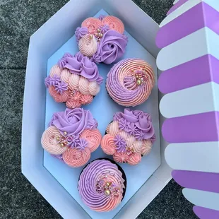 Mother's Day cupcake box