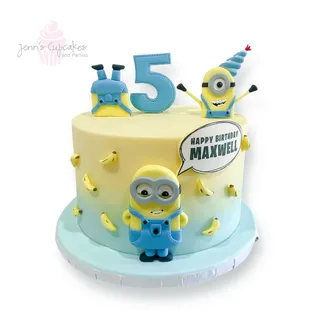 Minion cake