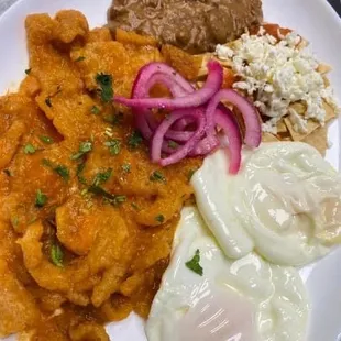 Delicious chicharrón en salsa