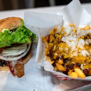 chili fries $6.50