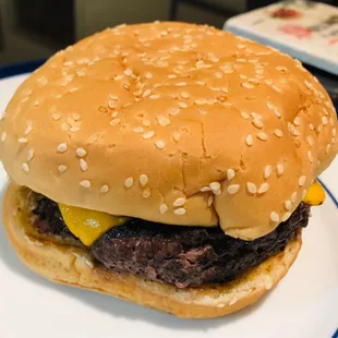 Cheeseburger