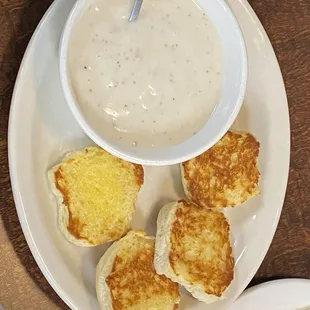 Yummmy biscuits and gravy
