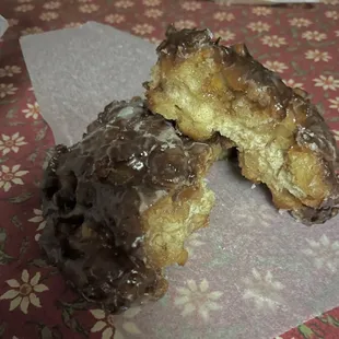 Apple fritter