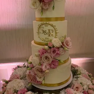 Our wedding cake was a dream come true!