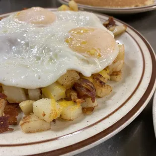 Breakfast available Wednesday through Sunday.