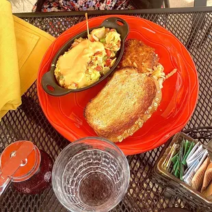 Kitchen Sink Omelette