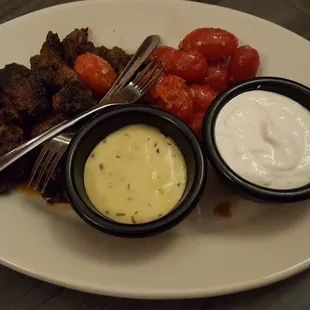 An appetizer portion of steak tips. Very tender and flavorful.