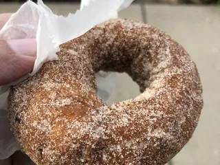 Lindstrom Bakery