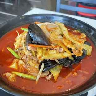 Beef & Bean Sprout Jjampong