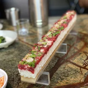 Beef tartare sushi