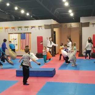 Jeong's Taekwondo Martial Arts - Movie night
