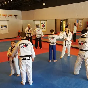 Jeong's Taekwondo Martial Arts - black belt class