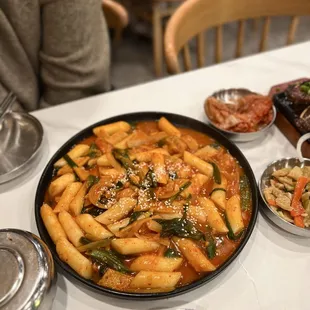 Stir-Fried Fish Cake with Rice Cake