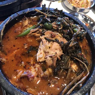 Pork Backbone Stew Pot